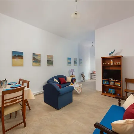 Villa Pearl - Front House With Private Pool Gennadi
