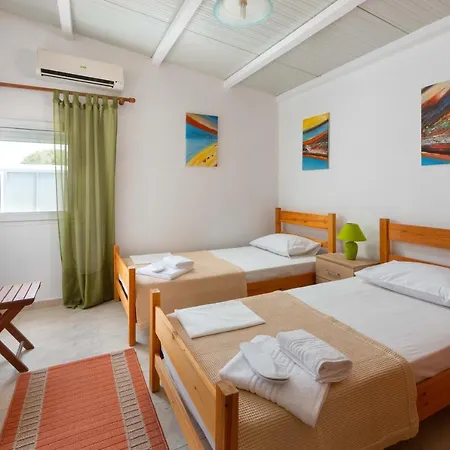Pearl - Front House With Private Pool Villa Gennadi
