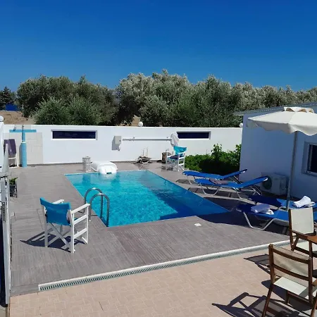 Pearl - Front House With Private Pool * Gennadi