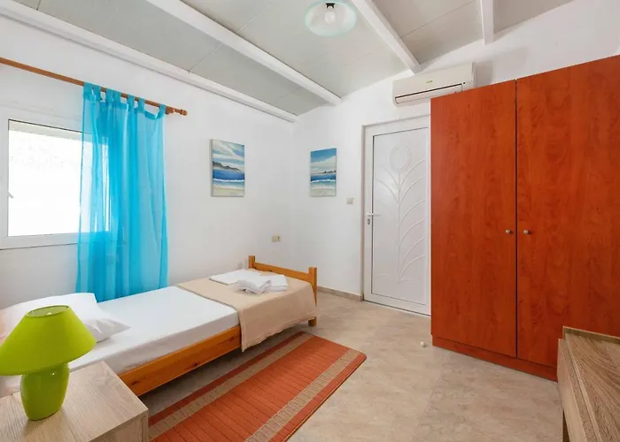 Pearl - Front House With Private Pool Villa *