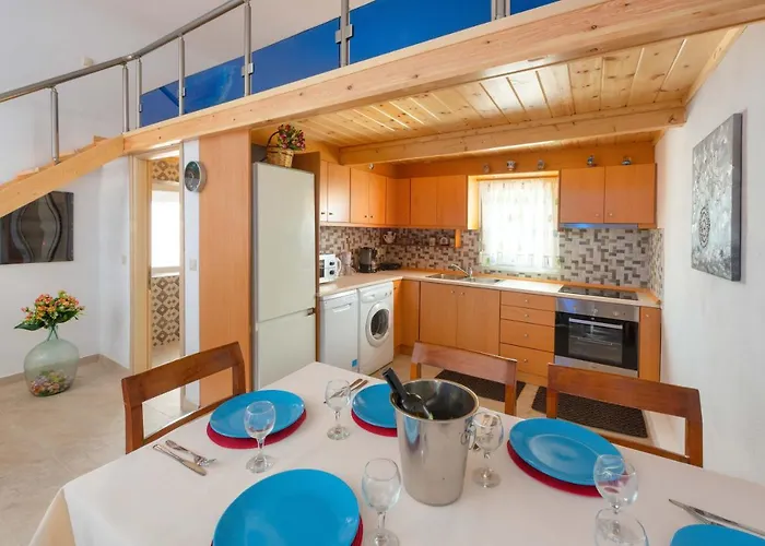 Pearl - Front House With Private Pool